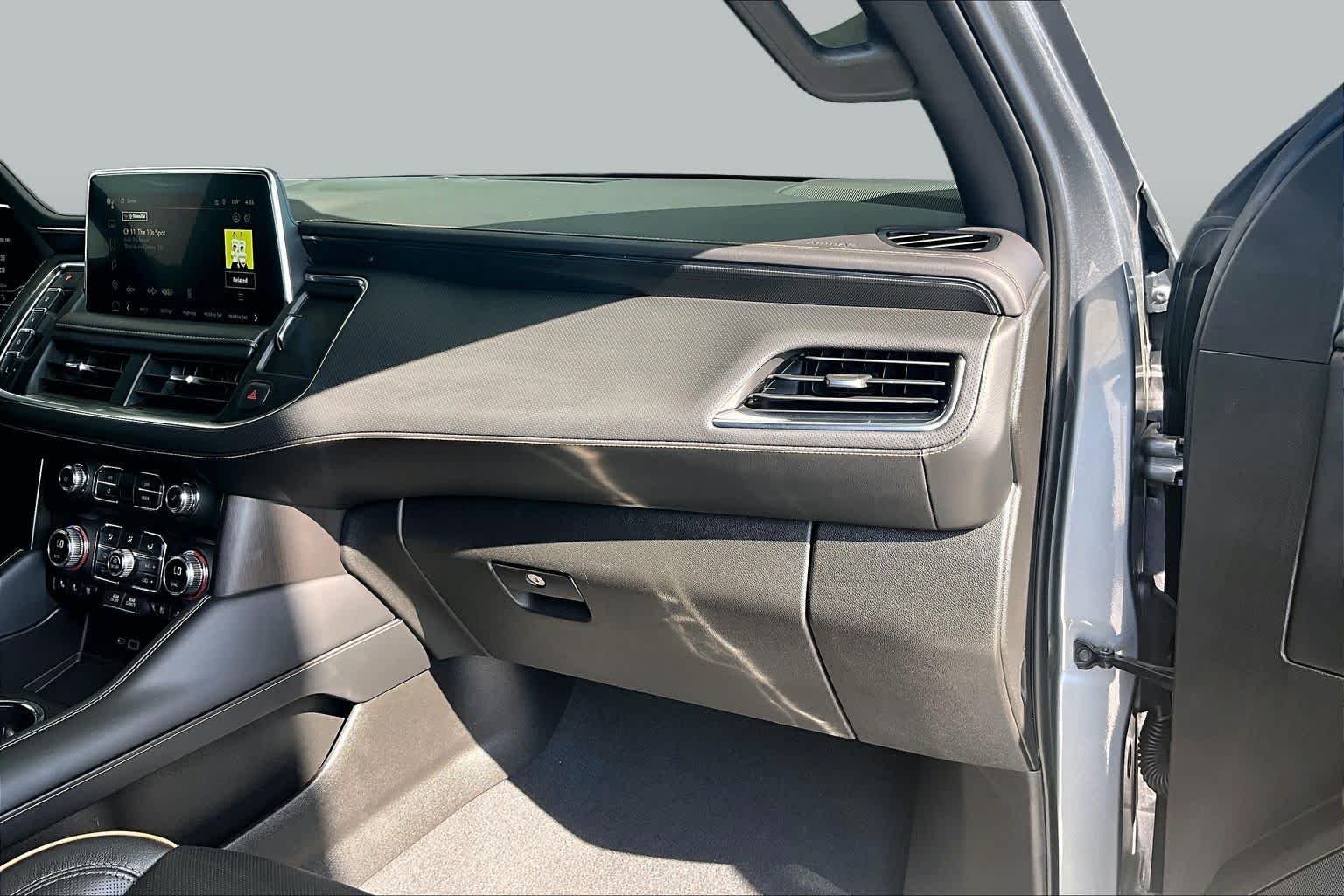Used 2022 Satin Steel Metallic GMC AT4 image 33