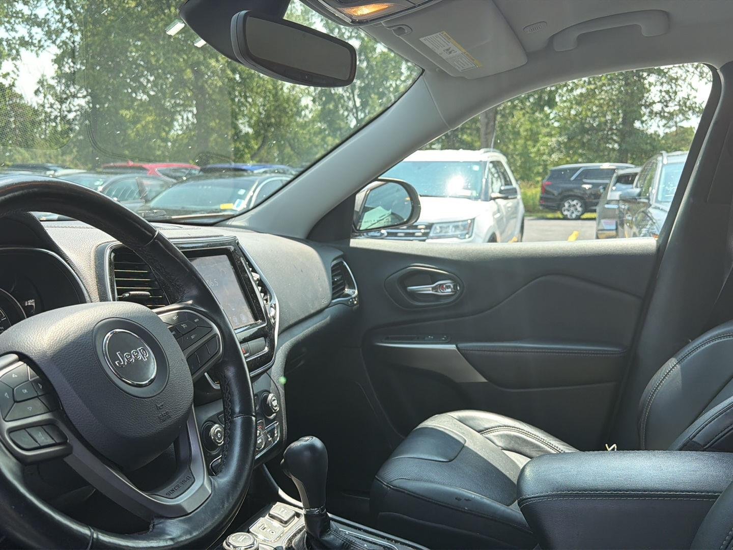 Used 2020 Bright White Clearcoat Jeep Limited image 7