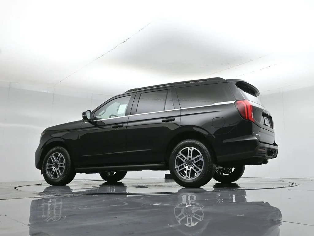 New 2026 Agate Black Metallic Ford Active image 52