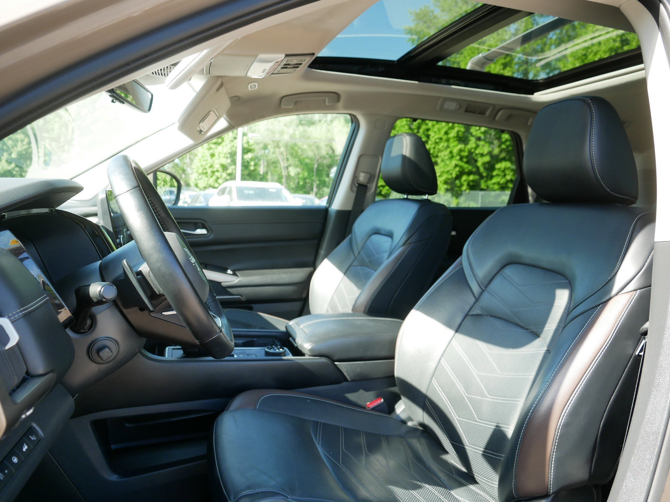 Certified Used 2023 Baja Storm Nissan Platinum image 35