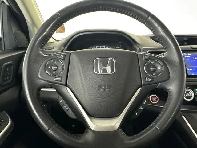 Used 2016 White Honda Touring image 19