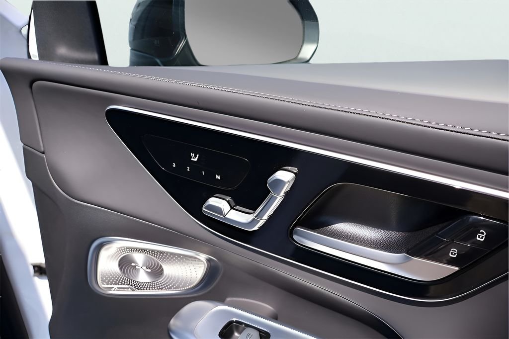 2025 Mercedes-Benz GLC AMG GLC63 S - Photo 18