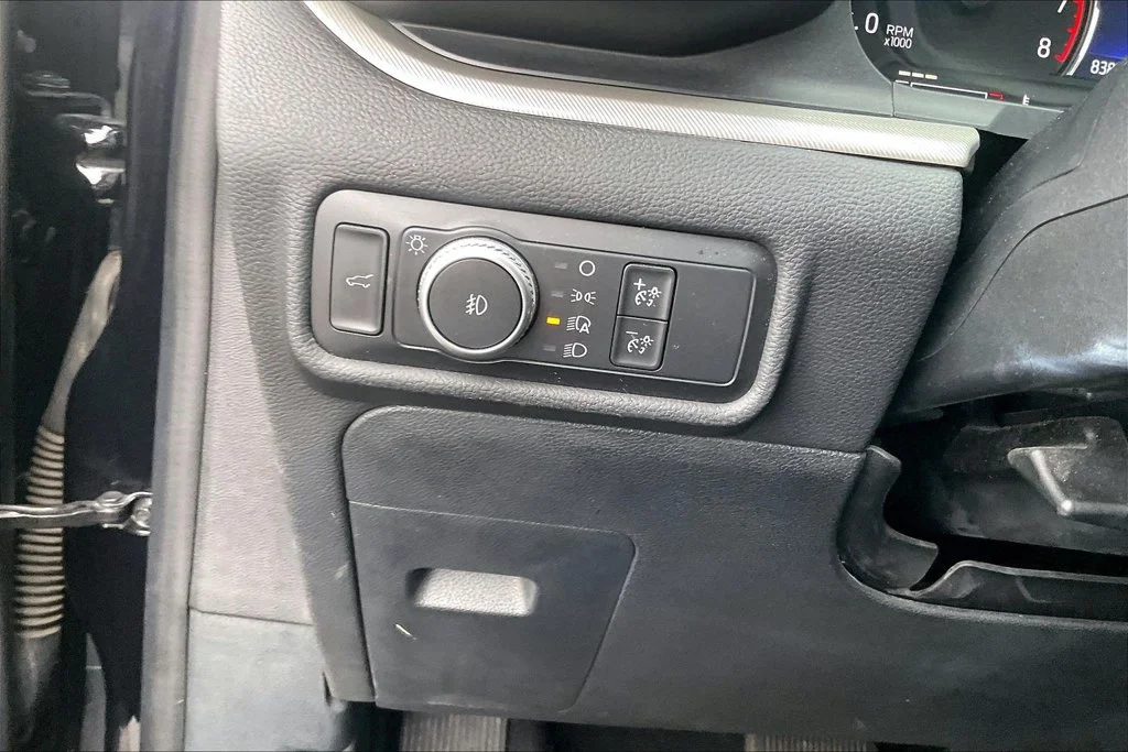 Certified Used 2020 Black Metallic Ford XLT image 37