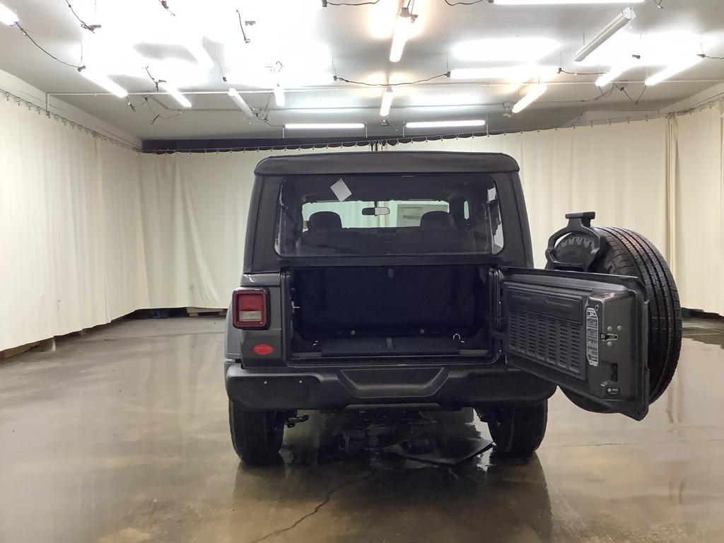 2026 Jeep Wrangler 2-Door Sport - Photo 8