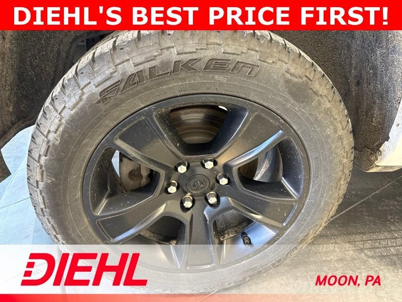 Used 2024 White Ram Big Horn/Lone Star image 8