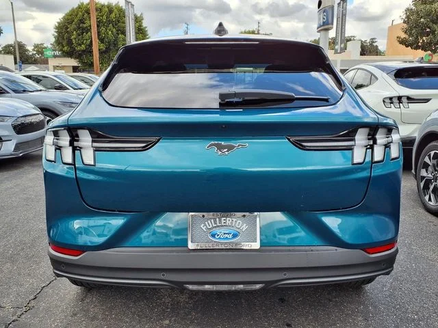 New 2026 Adriatic Blue Metallic Ford Select image 3