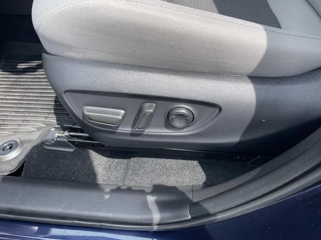 Certified Used 2025  Toyota XLE image 25