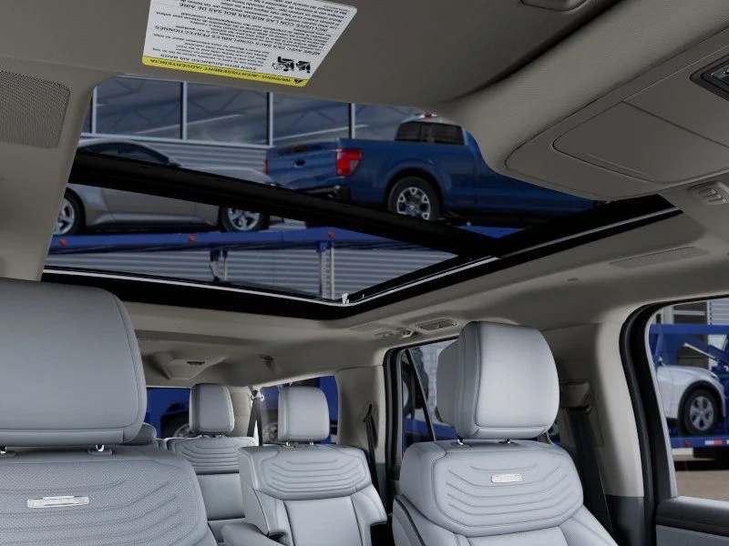 New 2027 White/off-white Ford Platinum image 22