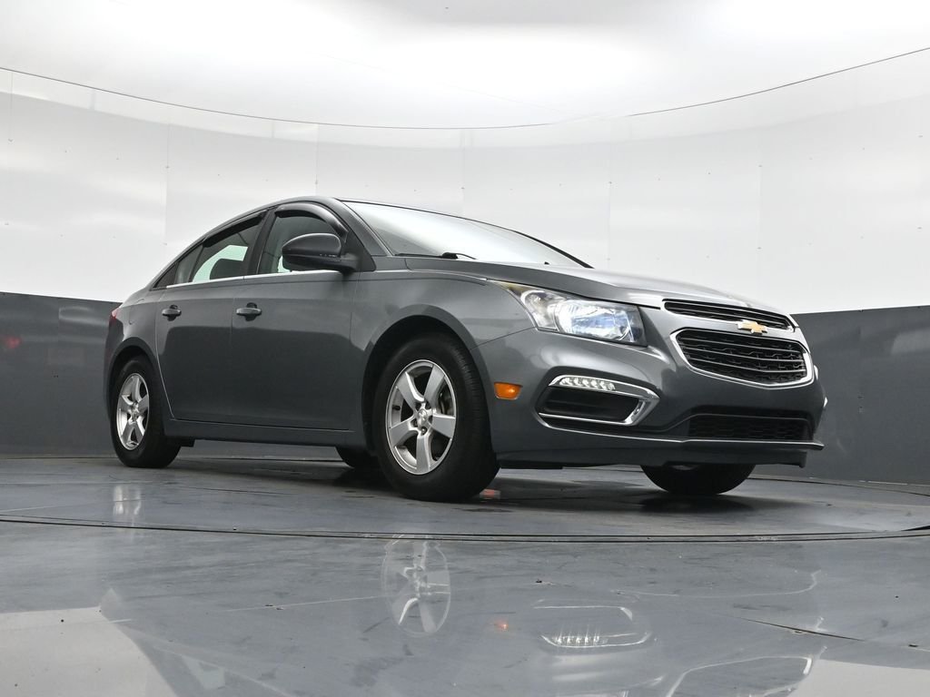 Used 2016 Silver Chevrolet 1LT image 41