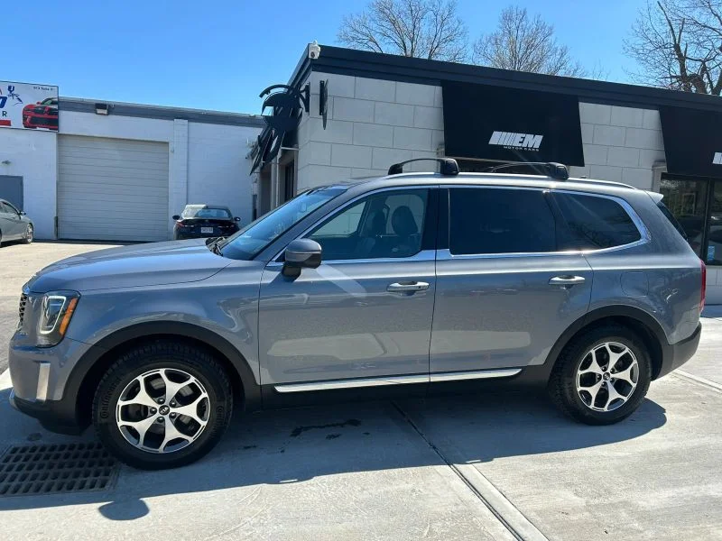 Used 2020 Blue Kia EX Sport Utility 4D image 4