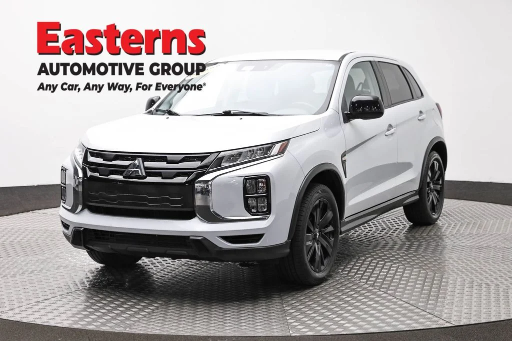 Used 2023 White Mitsubishi 2.0 LE image 1