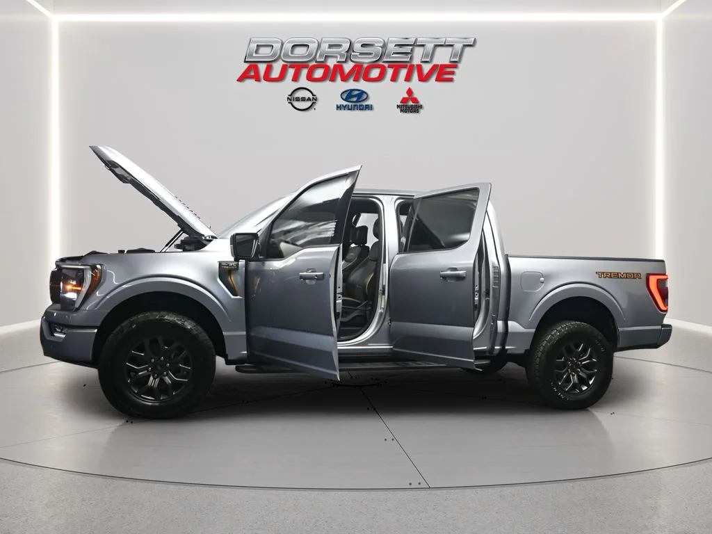 Used 2023 Iconic Silver Metallic Ford Tremor image 8