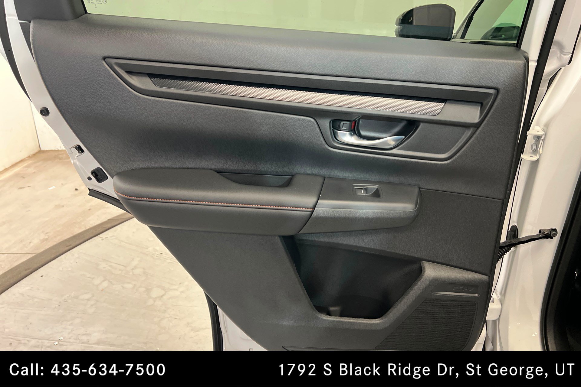 Used 2024 Summit White Buick Sport Touring image 140