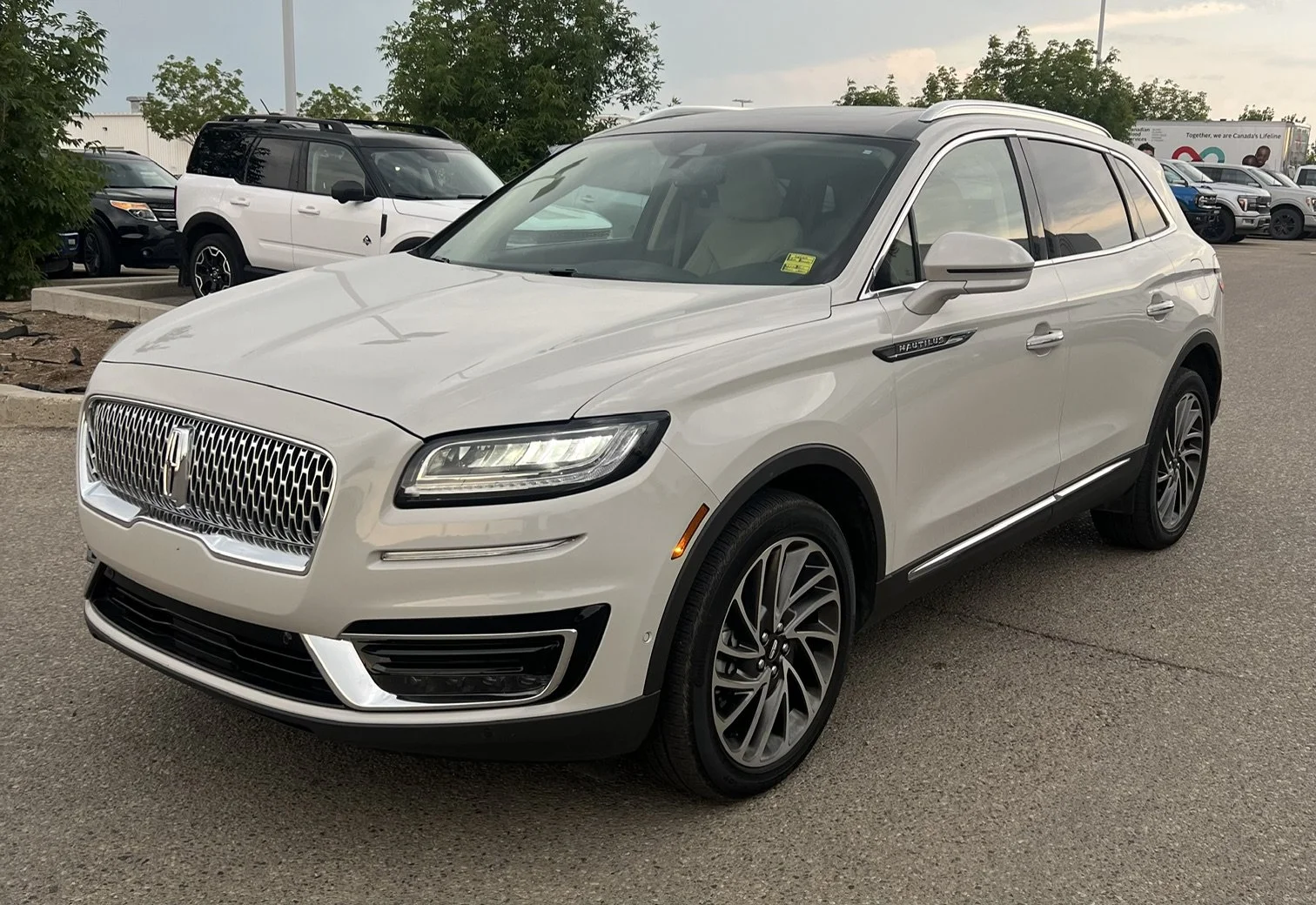 Used 2020 PEARL Lincoln RESERVE AWD **New Arrival** image 1