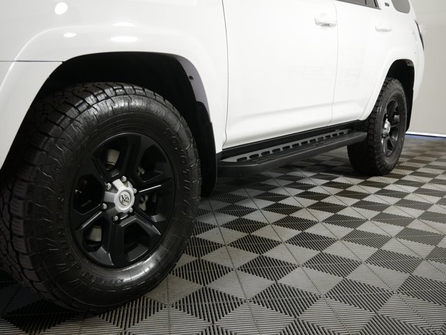 Used 2021 Super White Toyota SR5 Premium image 2