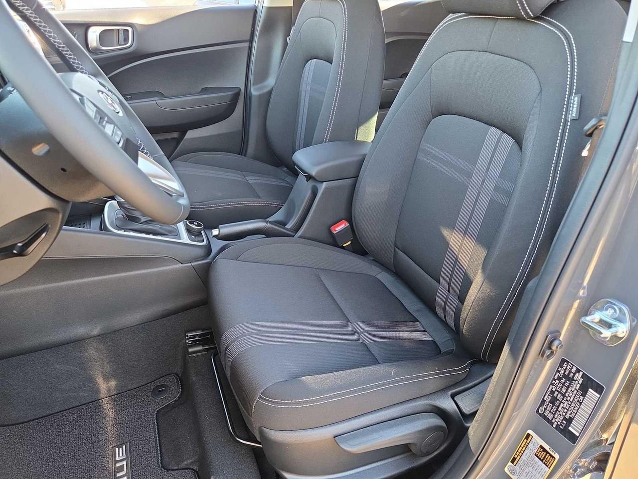 2026 Hyundai Venue SEL - Photo 16