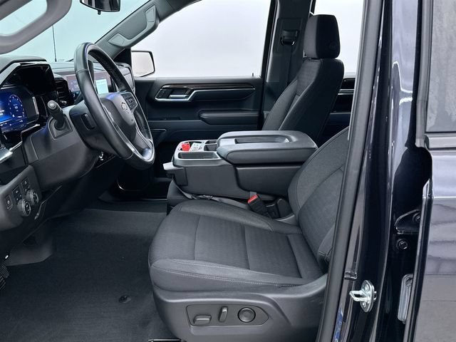 2023 Chevrolet Silverado 1500 LT - Photo 9