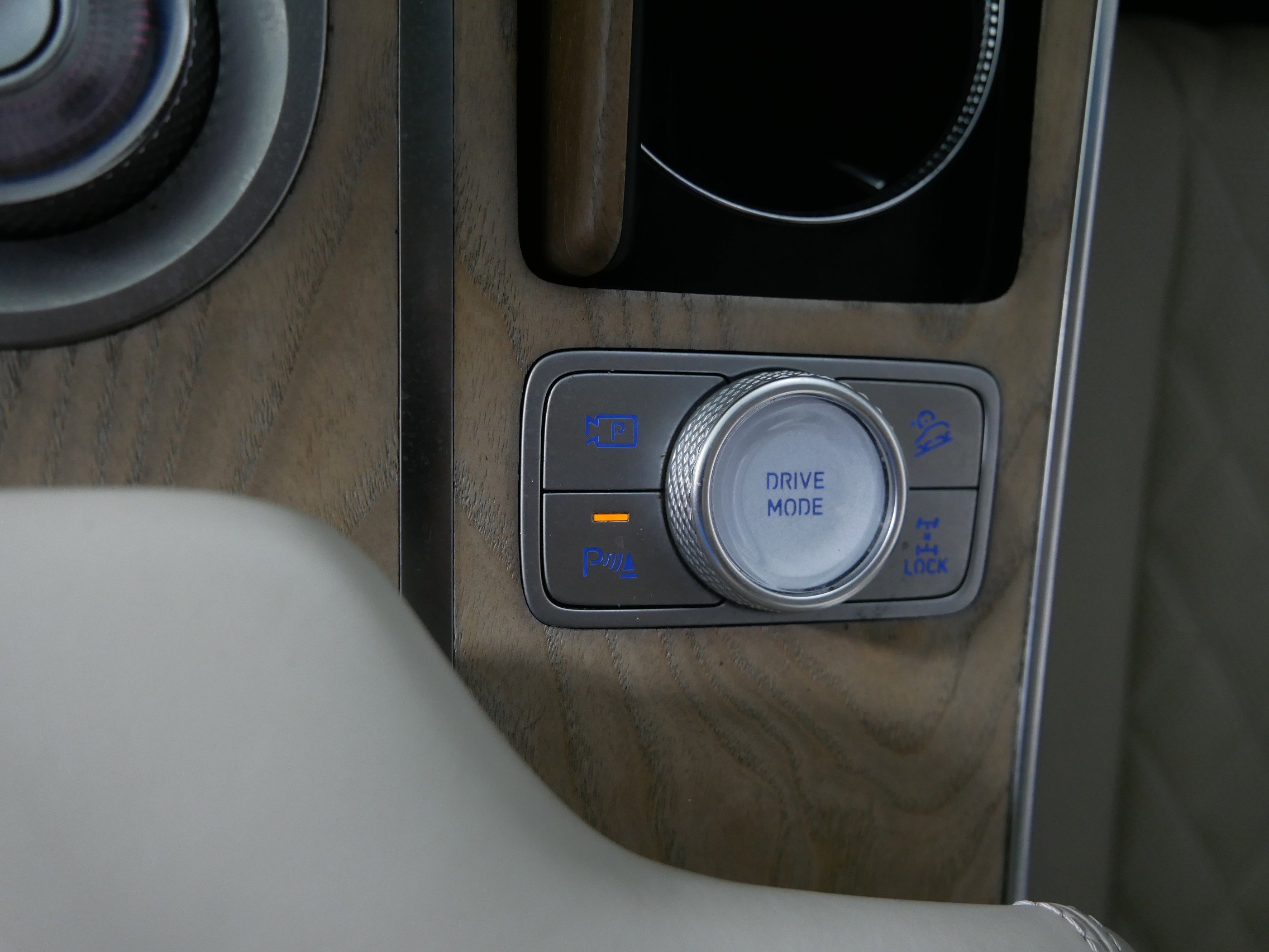 2021 GENESIS GV80 Advanced+ - Photo 32