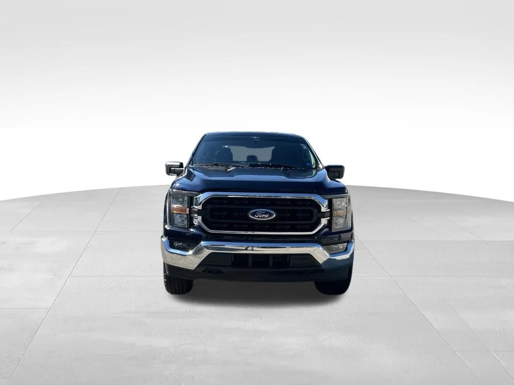 Used 2023 Blue Ford XLT image 9