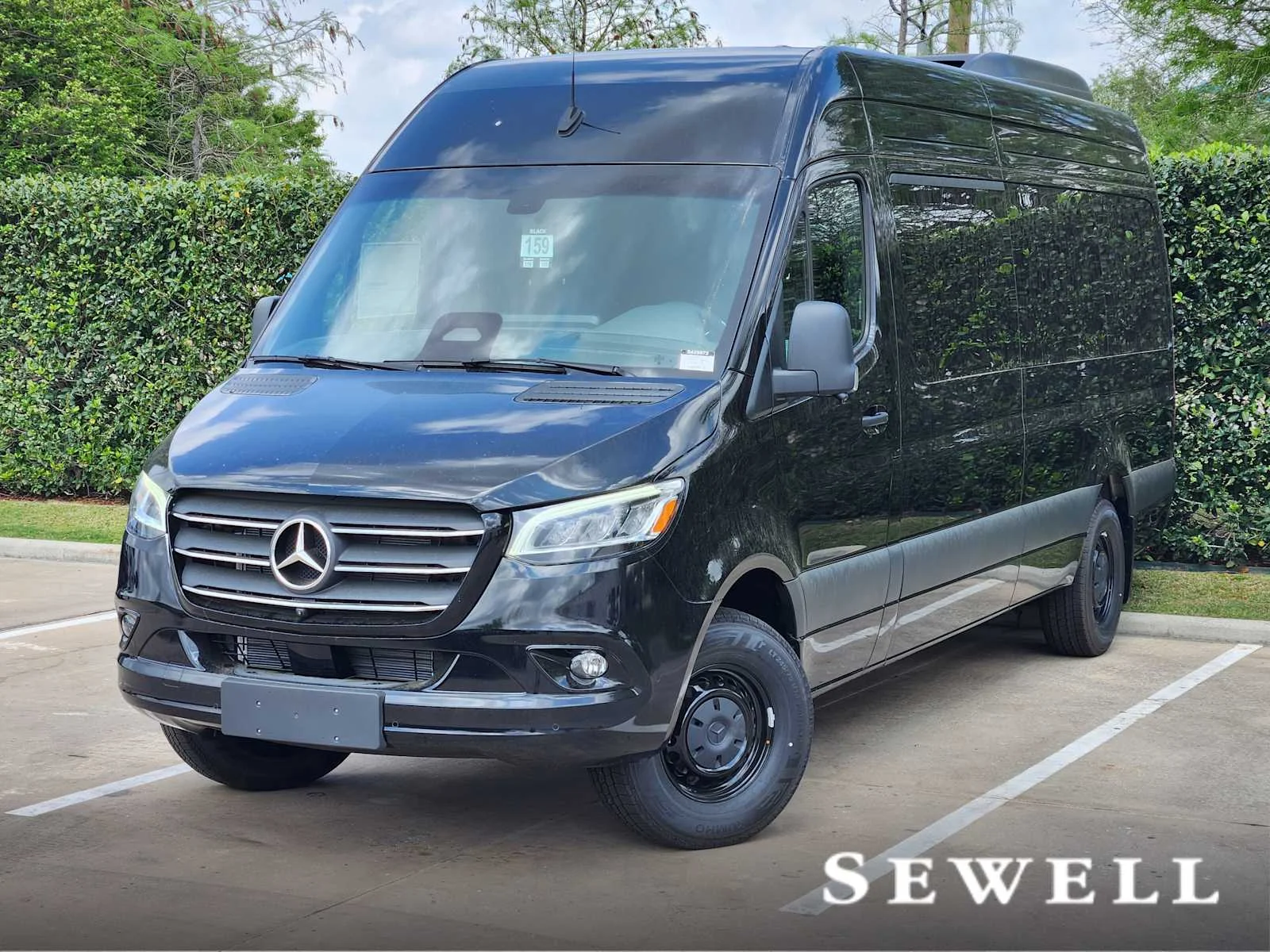 2026 Mercedes-Benz Sprinter 2500 170 WB HO High Roof's photo