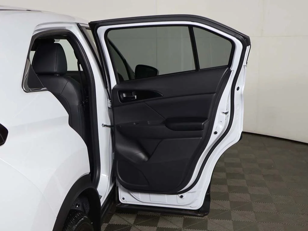 New 2026 White Mitsubishi SE 1.5T S-AWC image 21