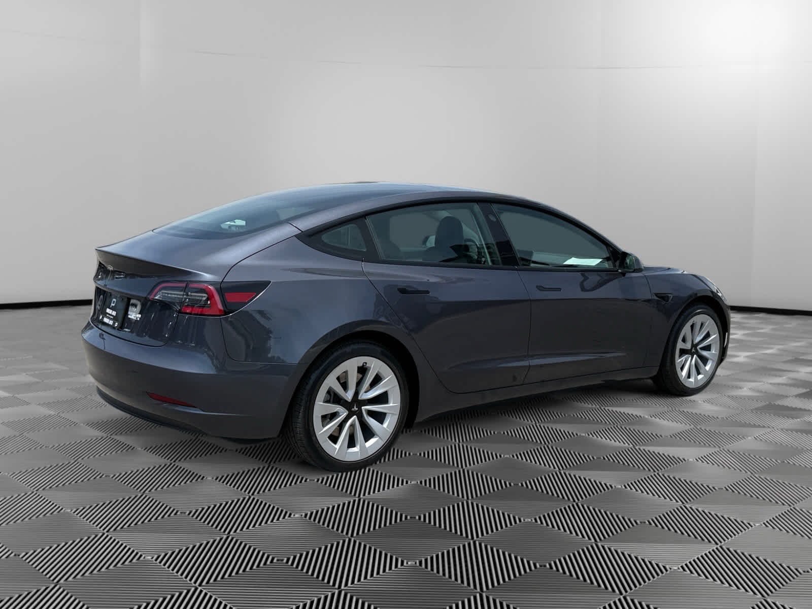Used 2023 Midnight Silver Metallic Tesla  image 5