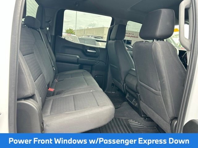 Used 2022 White Chevrolet Custom image 15
