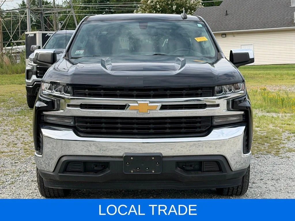 Used 2020 Black Chevrolet LT image 2