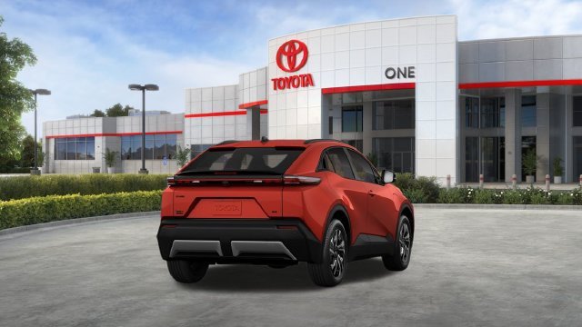 New 2027 Tandoori Toyota  SE image 12