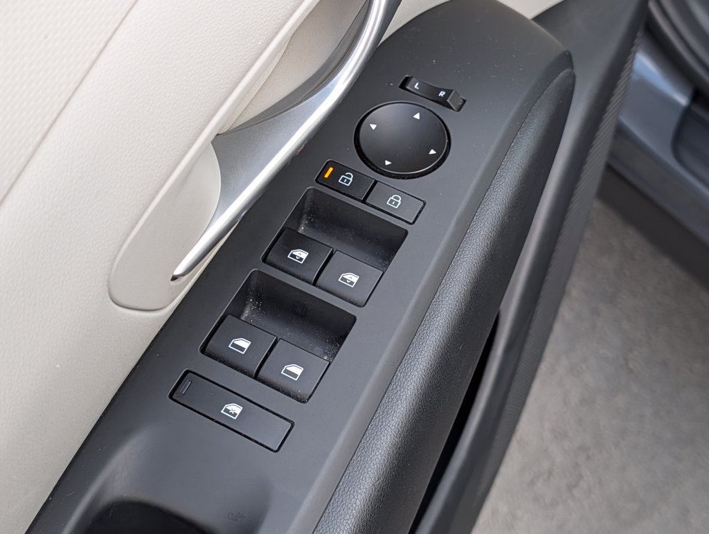 2025 Hyundai Tucson SEL - Photo 19