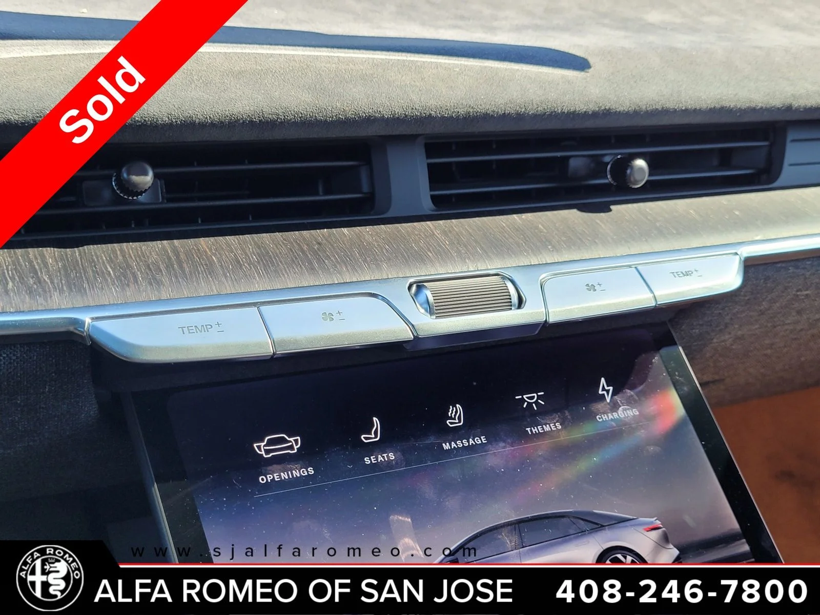 Used 2023 Silver Lucid Grand Touring image 23