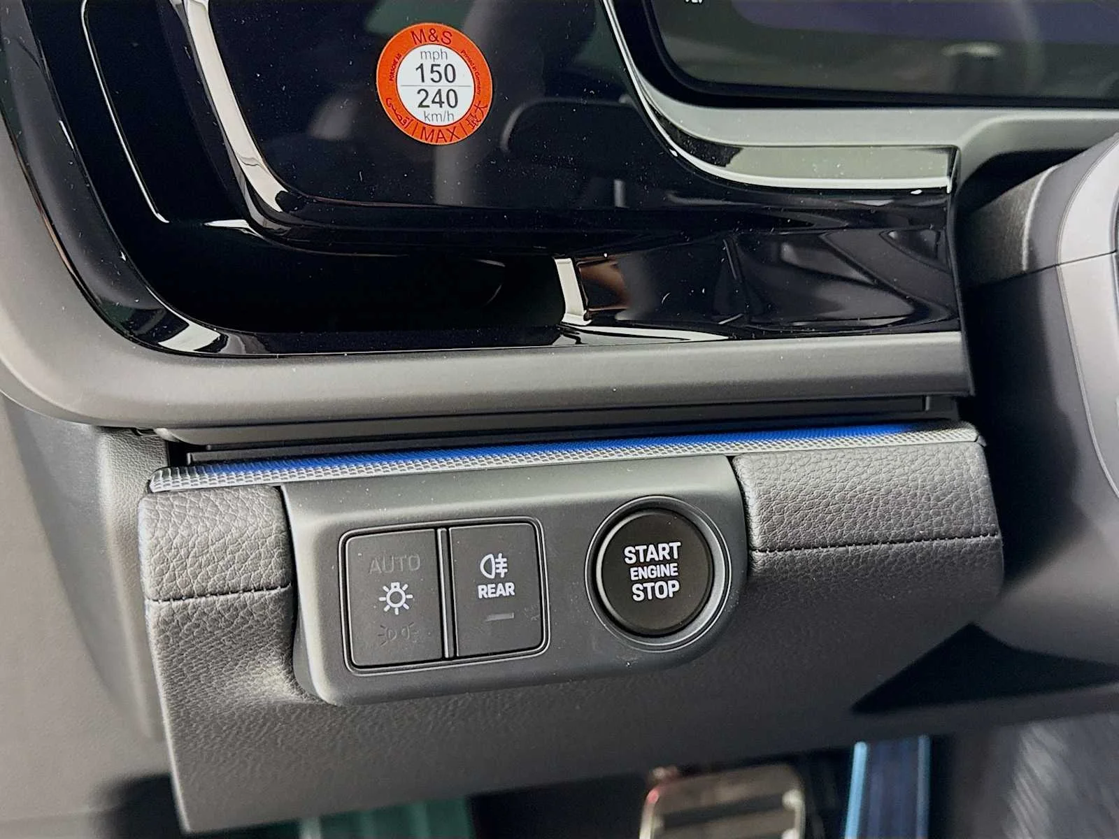 2026 Porsche Panamera 4 E-Hybrid - Photo 14