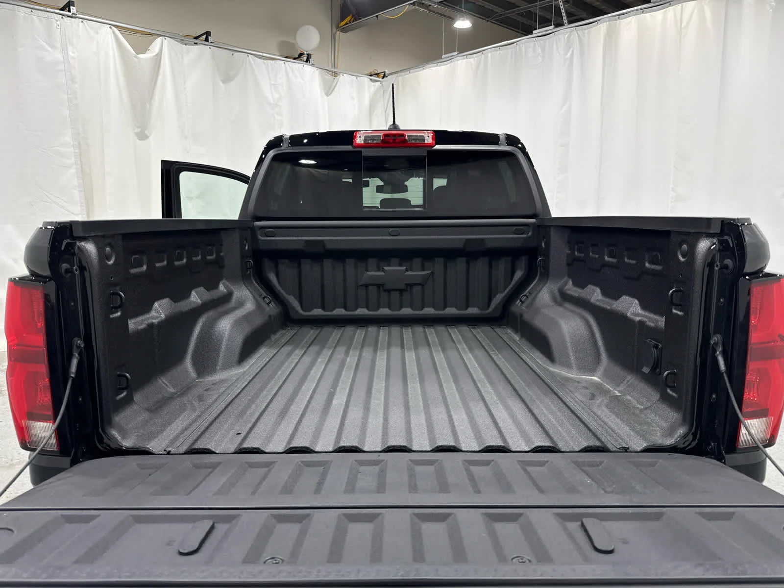 Used 2026 Black Chevrolet ZR2 image 15