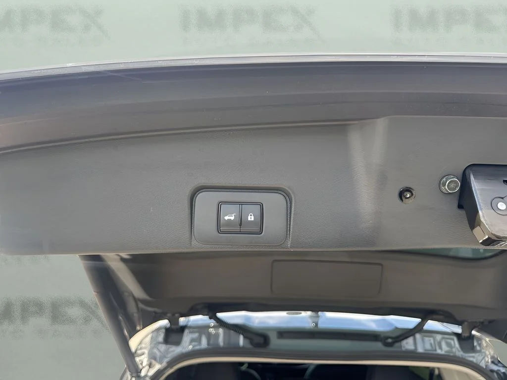 Used 2023 Gray Nissan SL image 30
