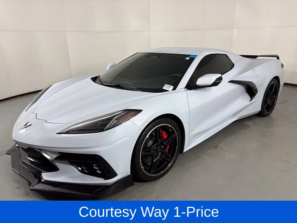 Used 2024 White Chevrolet Stingray image 8