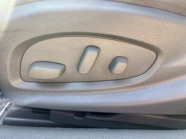 Used 2016 Blue Chevrolet LS image 11