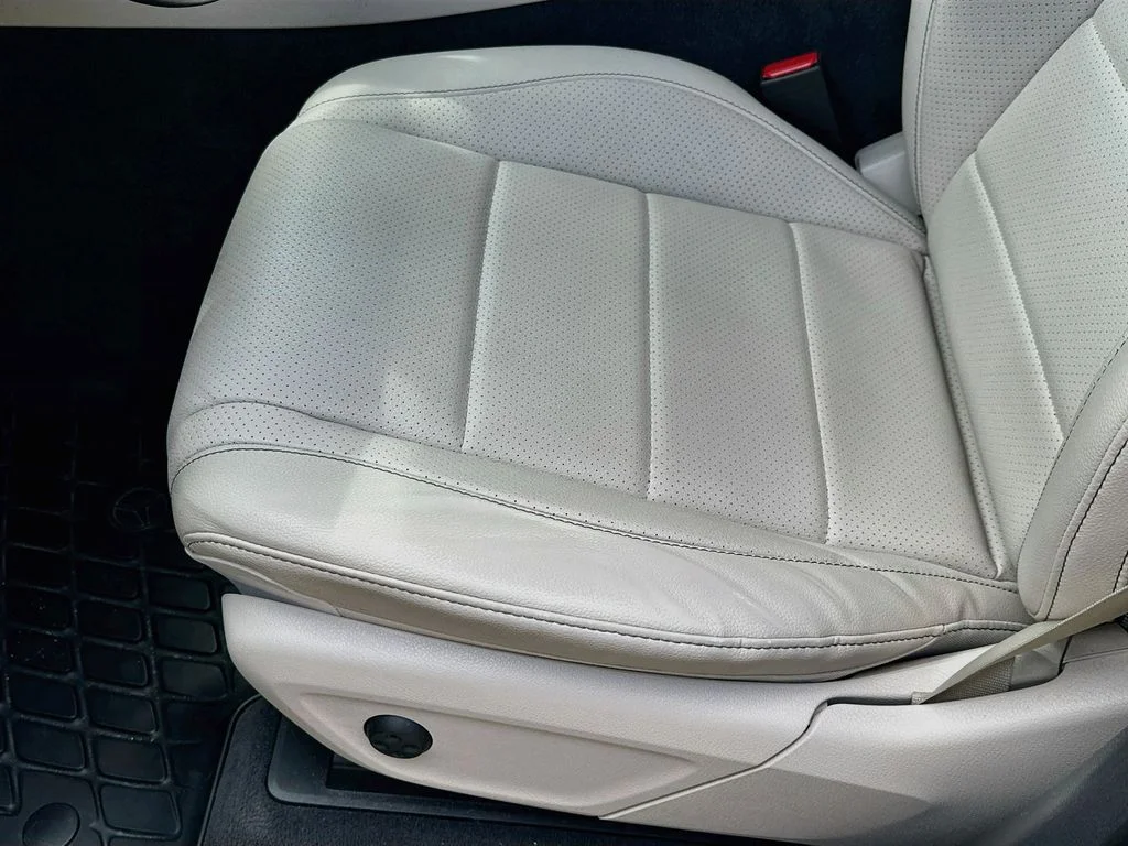 Certified Used 2020 Polar White Mercedes-Benz GLE 350 image 20
