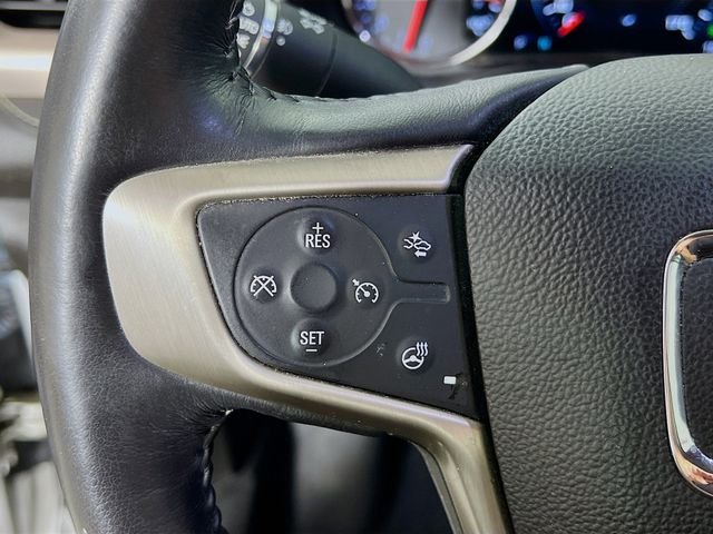 2017 GMC Acadia Denali - Photo 13