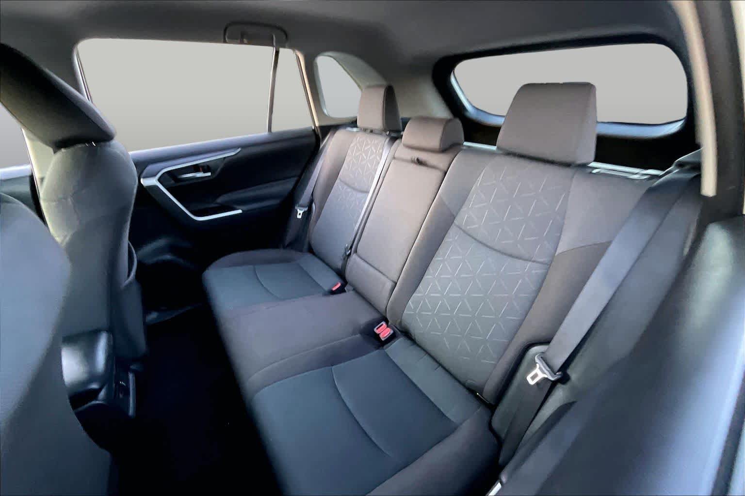 Used 2025 Ice Cap Toyota XLE image 20