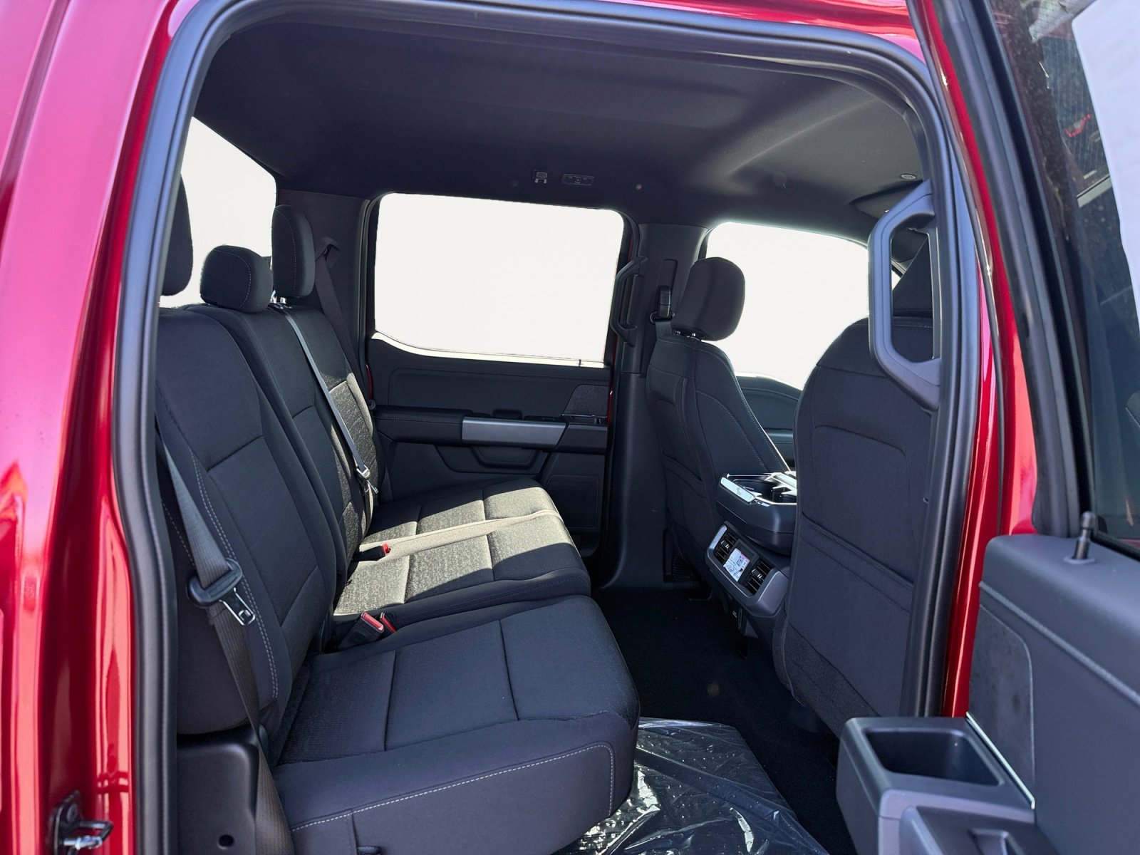 New 2026 Ruby Red Metallic Tinted Clearcoat Ford XLT image 18