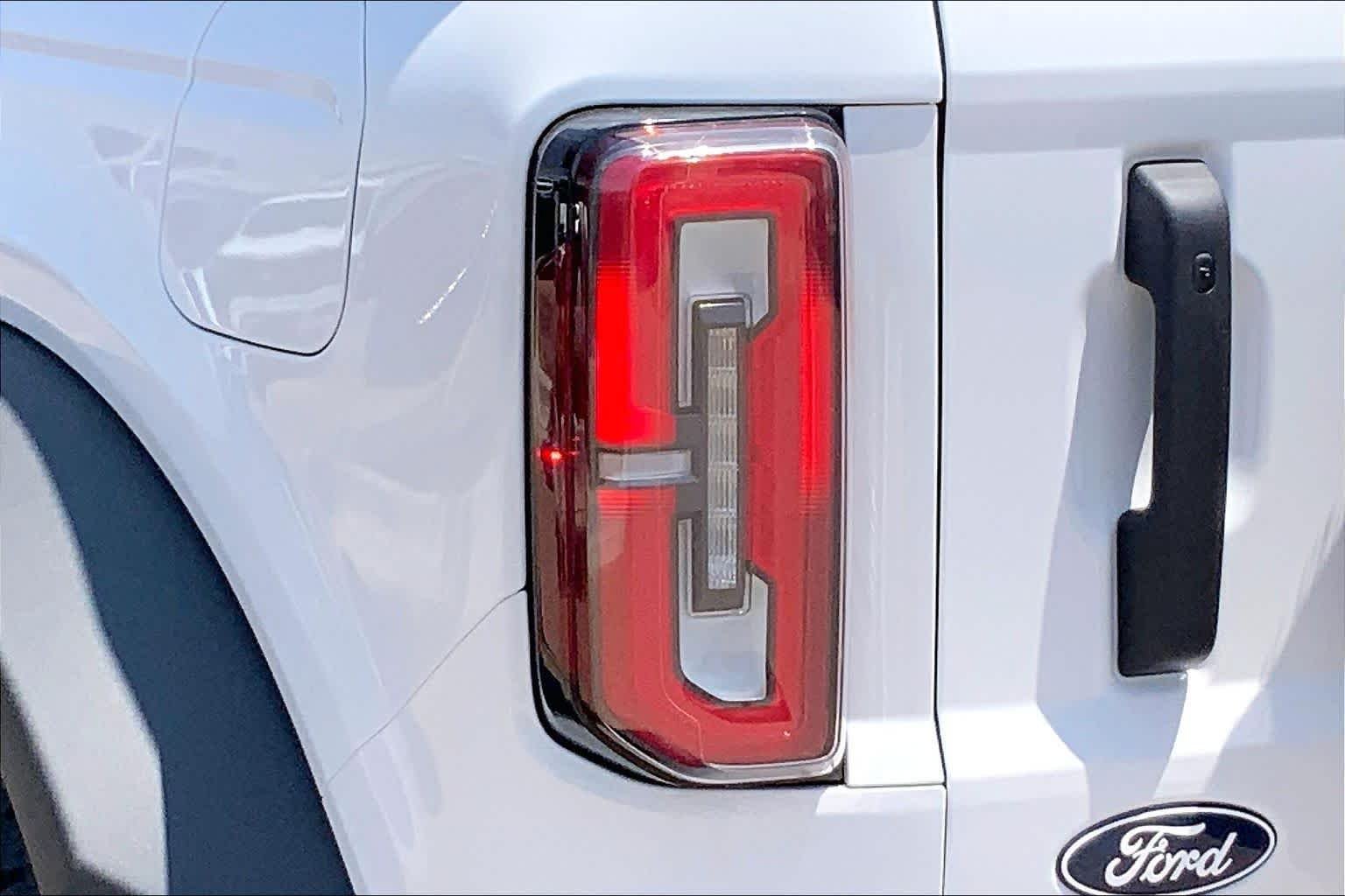 New 2026 Oxford White Ford Outer Banks® image 14