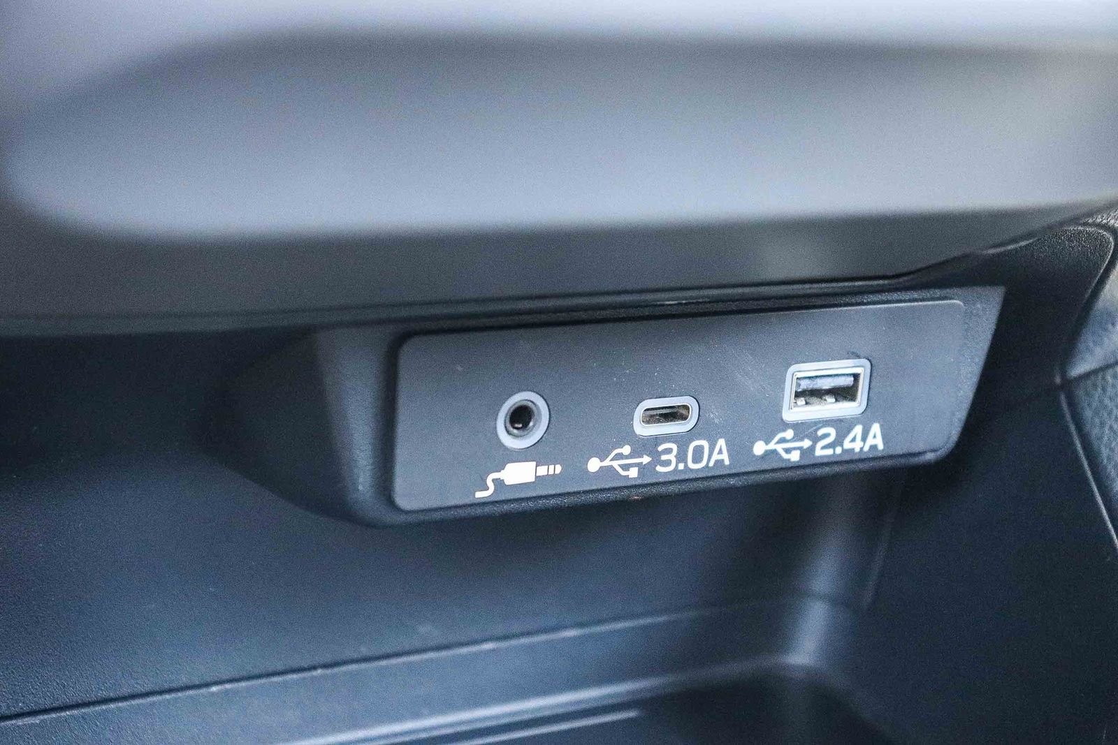 Used 2025 Gray Subaru Limited image 29