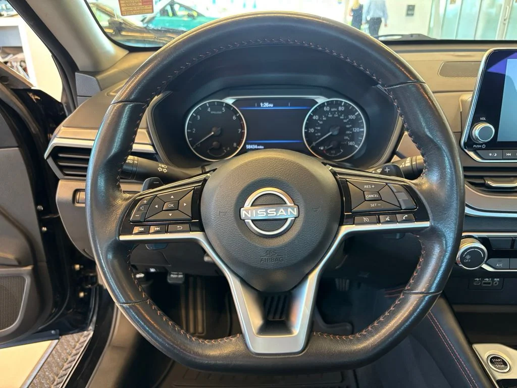 Used 2024 Black Nissan 2.5 SR image 17