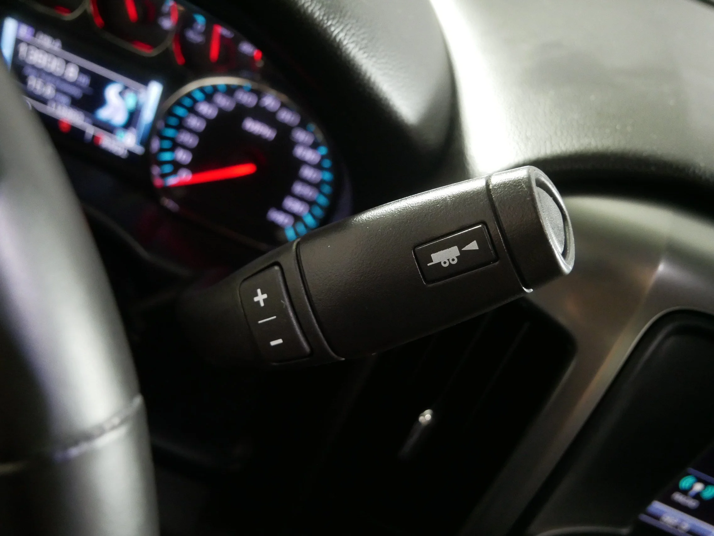 Used 2018 Blue Chevrolet LT image 24