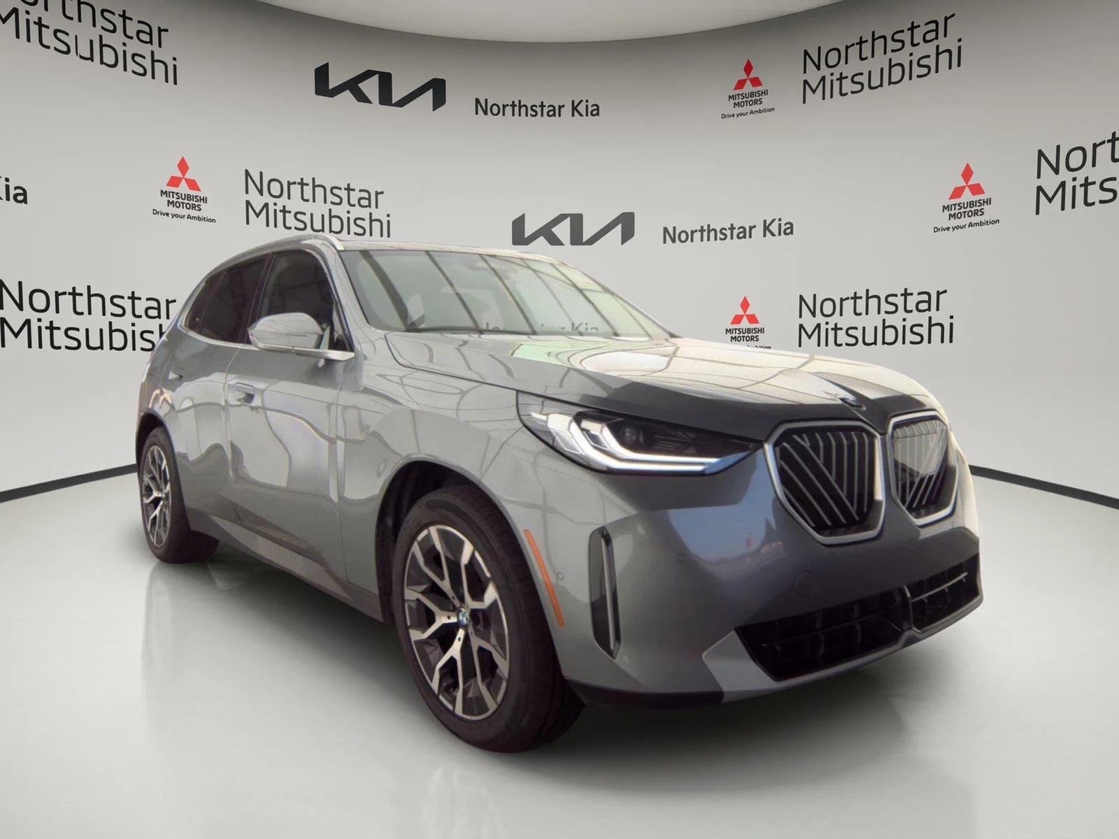 Used 2026 GREY BMW 30 xDrive image 6