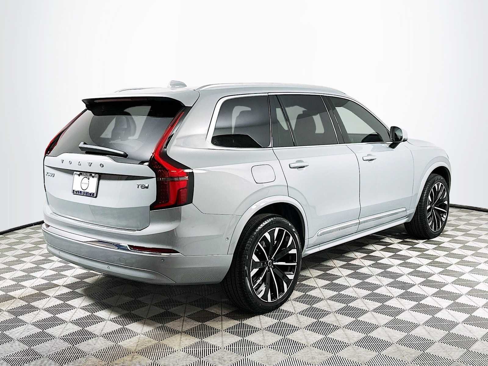New 2026 Vapour Grey Volvo Plus image 7