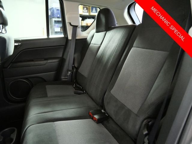 Used 2013 Gray Jeep Latitude image 12