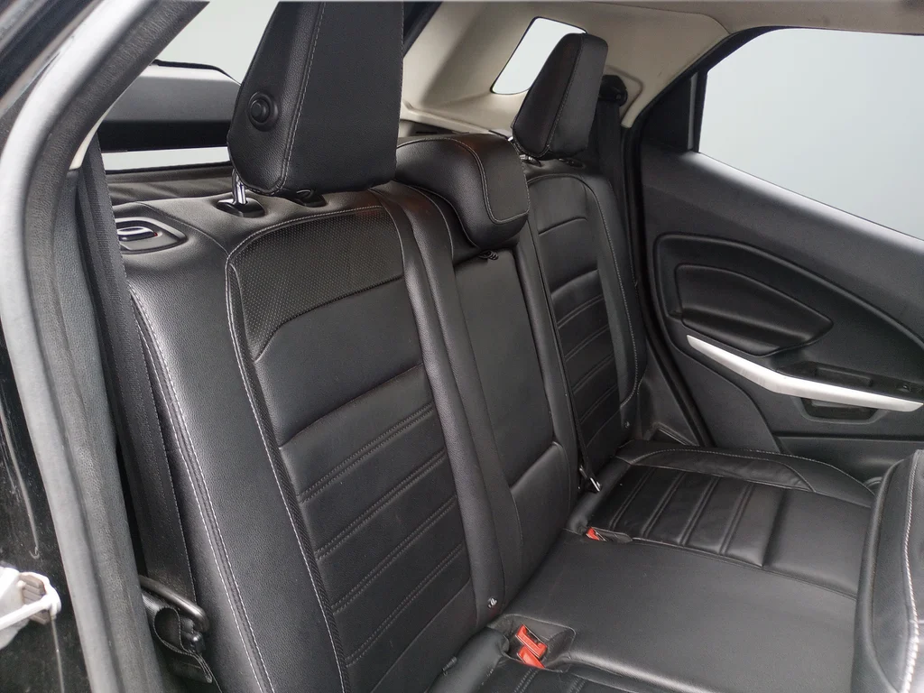 Used 2018 Black Ford Titanium image 25