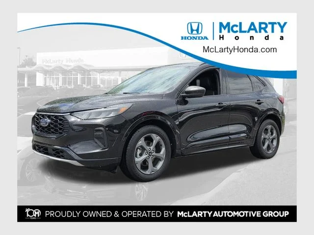 2024 Ford Escape ST-Line FWD's photo