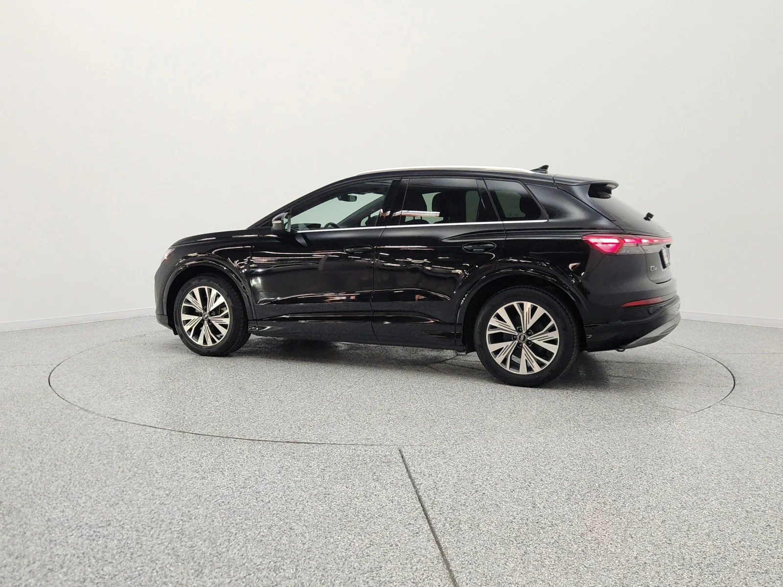 Used 2023 Mythos Black Metallic Audi Premium Plus 40 RWD image 8